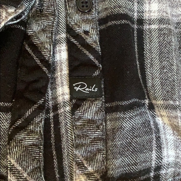 Flannel by Rails - Picture 2 of 3